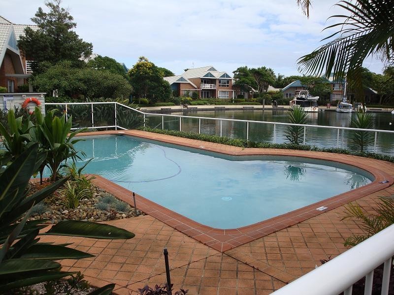 2/167 Mariners Drive West, Tweed Heads NSW 2485