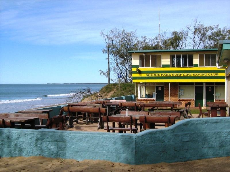 Moore Park Beach QLD 4670