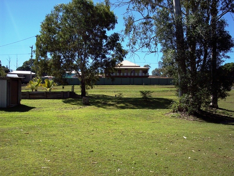 Apple Tree Creek QLD 4660