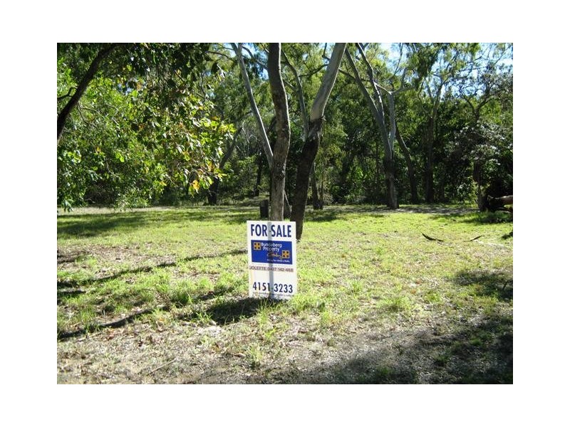 Moore Park Beach QLD 4670