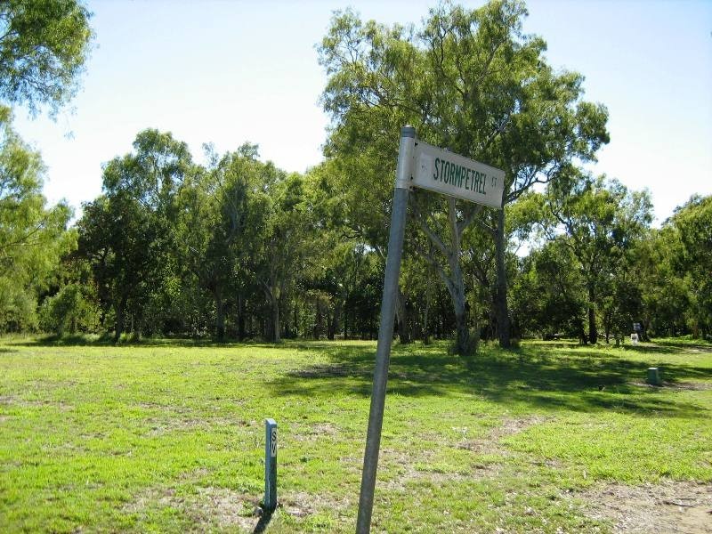 Moore Park Beach QLD 4670
