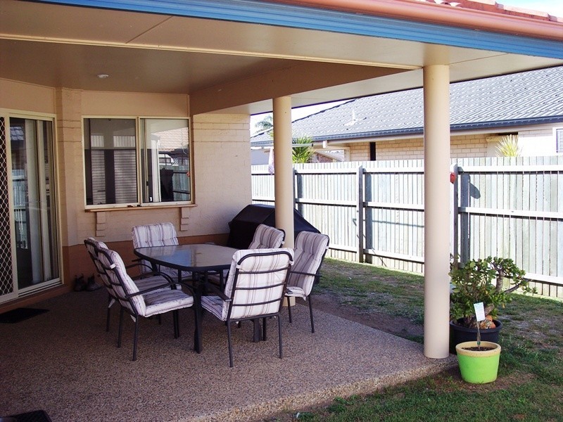 Avenell Heights QLD 4670