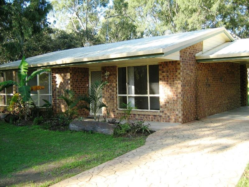 Moore Park Beach QLD 4670