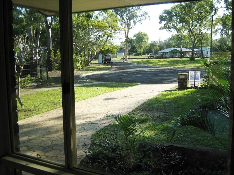 Moore Park Beach QLD 4670