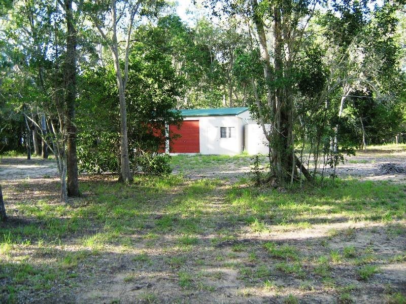 Moore Park Beach QLD 4670