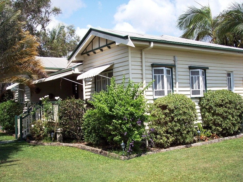 73 Fairymead Road, Bundaberg North QLD 4670