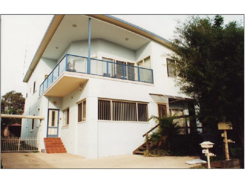 17A BLACKETT STREET, Wollongong North NSW 2500