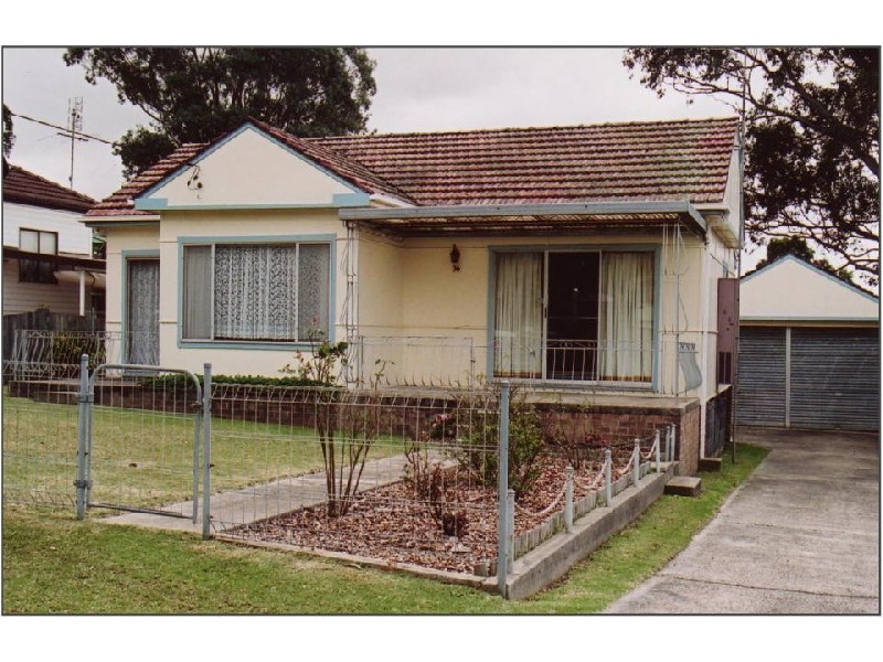 36 SIMPSON PARADE, Albion Park NSW 2527