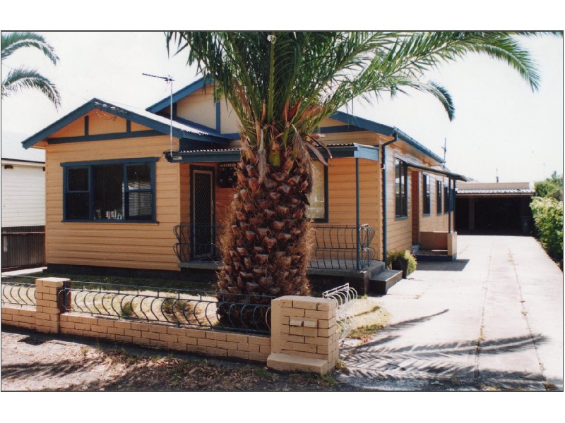 1/10 GRACE STREET, Unanderra NSW 2526