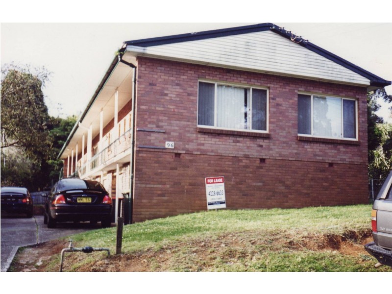 4/96 HEASLIP STREET, Coniston NSW 2500