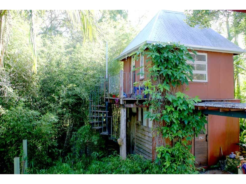 620 Louis Bazzo Dr, Pomona QLD 4568