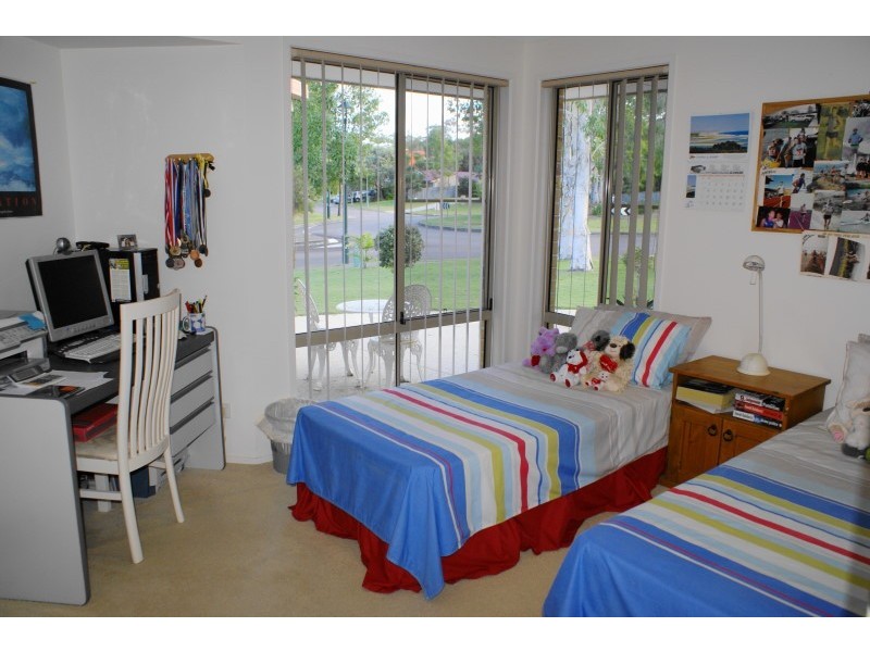 2 Honeyeater Ave, Noosaville QLD 4566