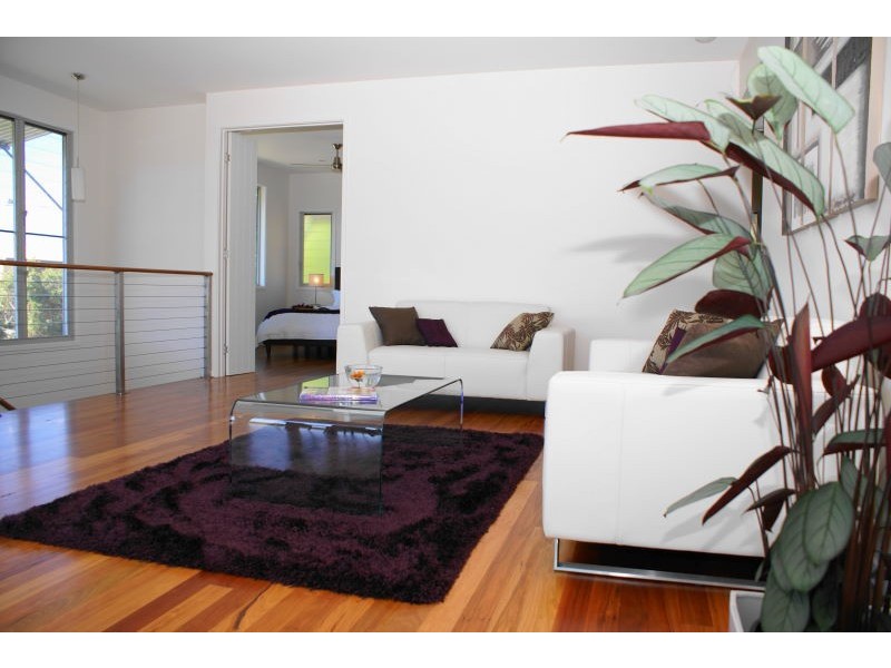 71 Southern Cross Parade, Sunrise Beach QLD 4567