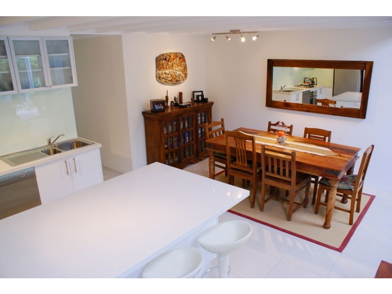 2/7 George St, Noosaville QLD 4566