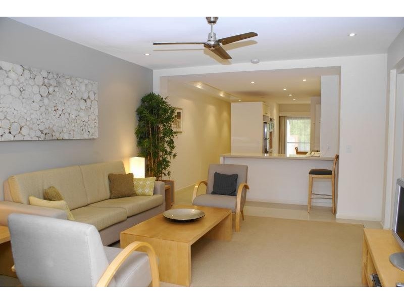 814/61 Noosa Springs Drive, Noosa Heads QLD 4567