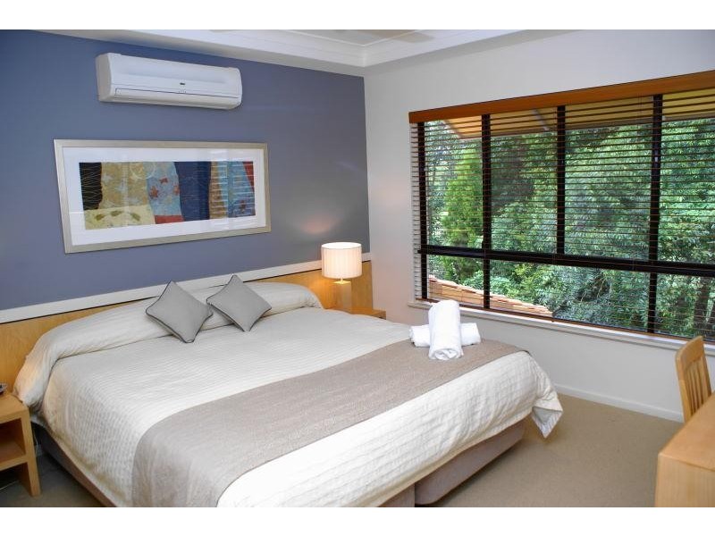 814/61 Noosa Springs Drive, Noosa Heads QLD 4567