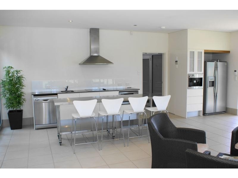 68/114 Peregian Springs Drive, Peregian Springs QLD 4573