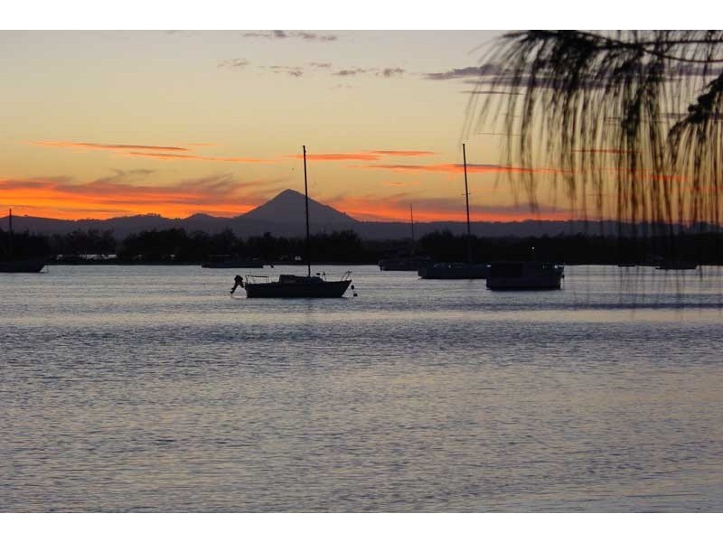 17 Albert St, Noosaville QLD 4566