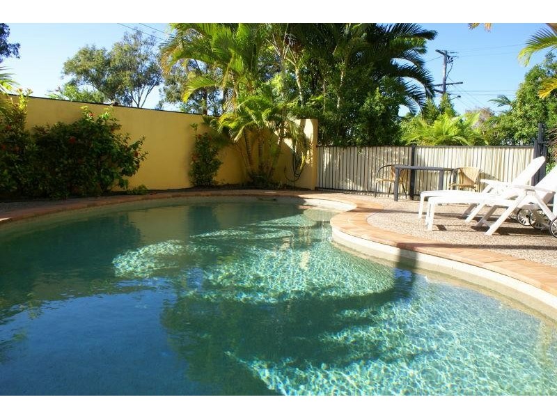 17 Albert St, Noosaville QLD 4566