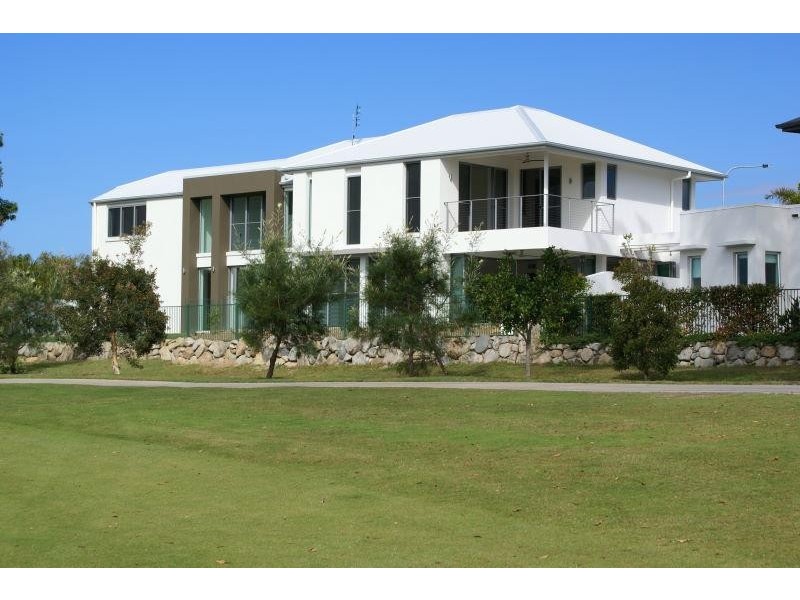 68/114 Peregian Springs Drive, Peregian Springs QLD 4573