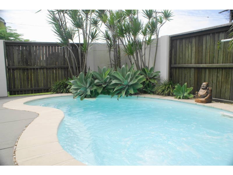 1/7 George St, Noosaville QLD 4566