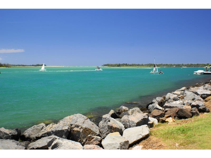 1/7 George St, Noosaville QLD 4566