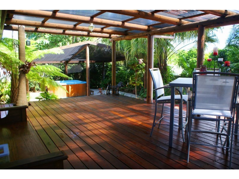 24 Foedera Cr, Tewantin QLD 4565