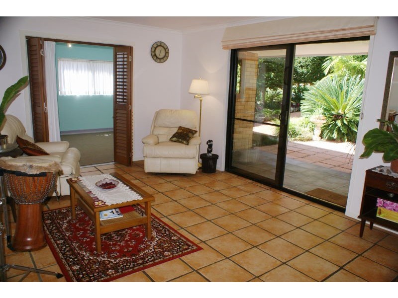 24 Foedera Cr, Tewantin QLD 4565