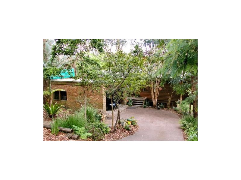 120 Lakeshore Drive, North Avoca NSW 2260