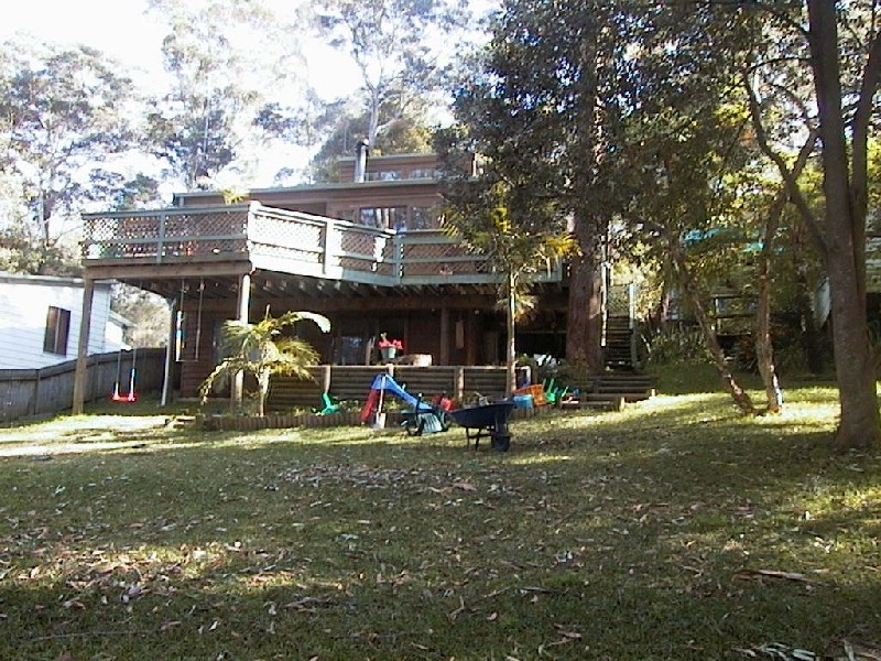 120 Lakeshore Drive, North Avoca NSW 2260