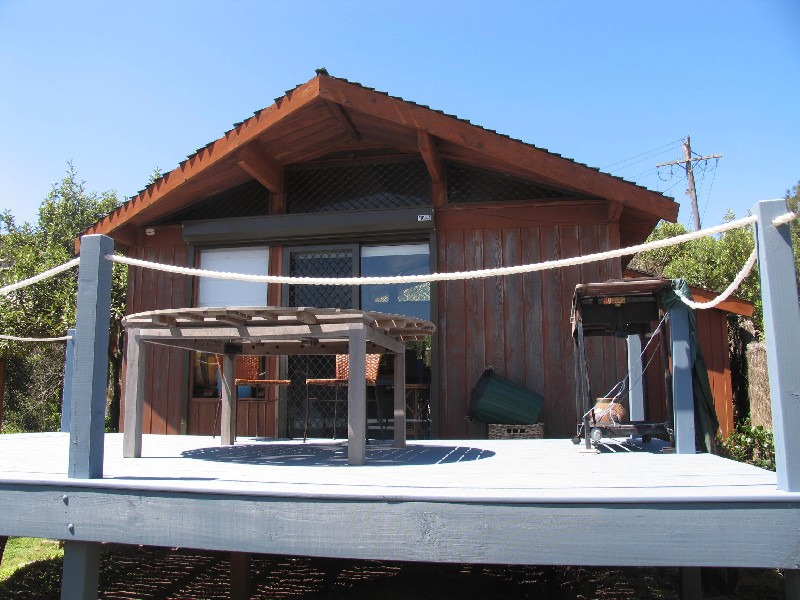 14 Coast Road, North Avoca NSW 2260