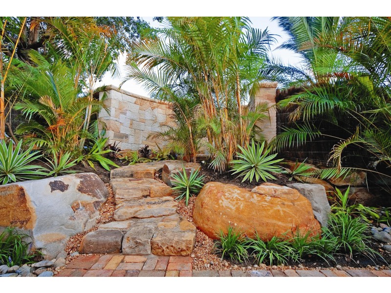 27 Tramway Road, North Avoca NSW 2260