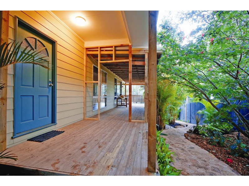 27 Tramway Road, North Avoca NSW 2260