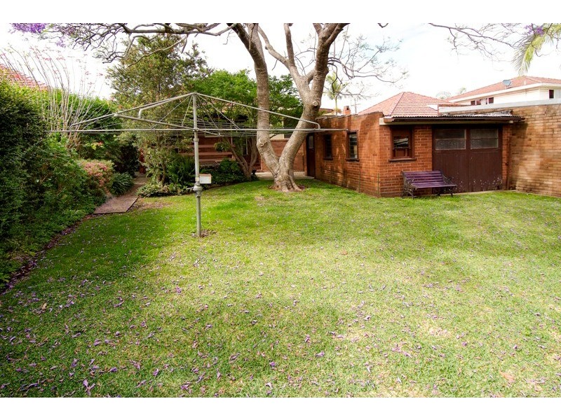 8 Burrell Street, Beverly Hills NSW 2209