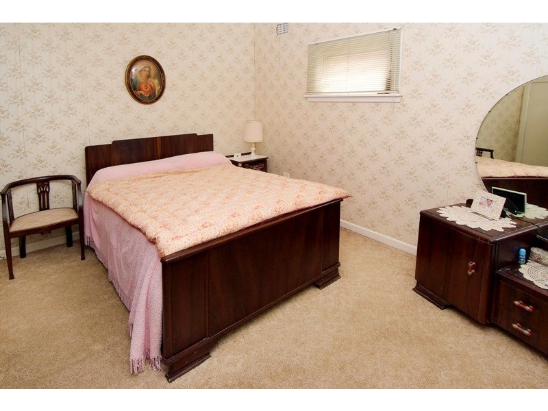 8 Burrell Street, Beverly Hills NSW 2209