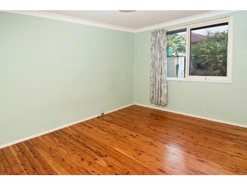 39 STATION STREET EAST, Tempe NSW 2044