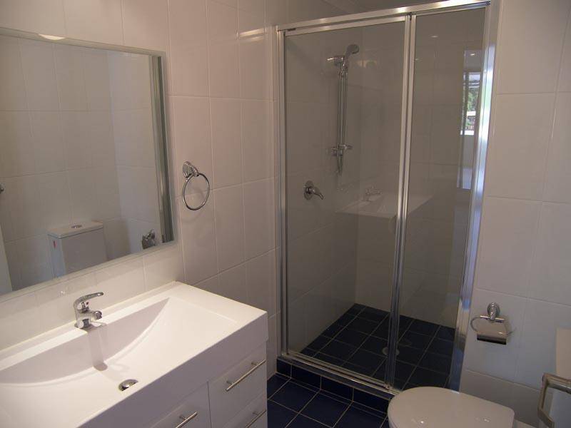 80 MANN  STREET, Gosford NSW 2250