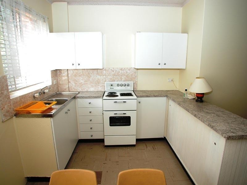 4/50 CRINAN STREET, Hurlstone Park NSW 2193