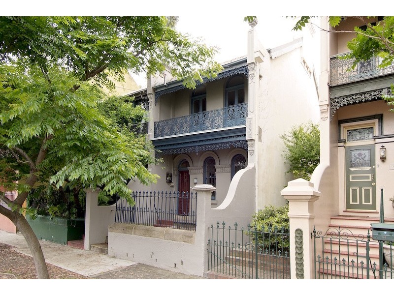 82 Kingston Road, Camperdown NSW 2050