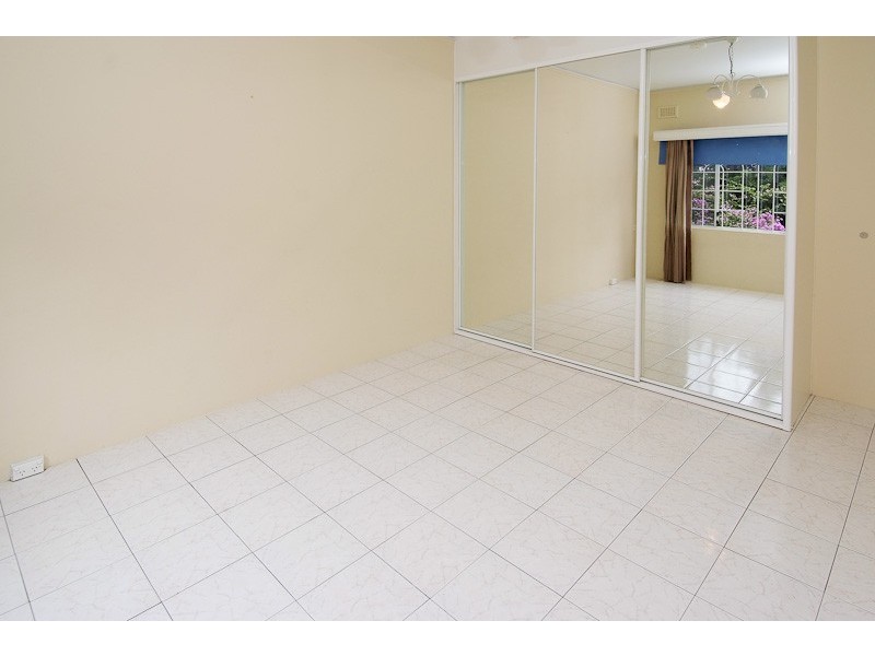 2/3 Todman Avenue, Kensington NSW 2033