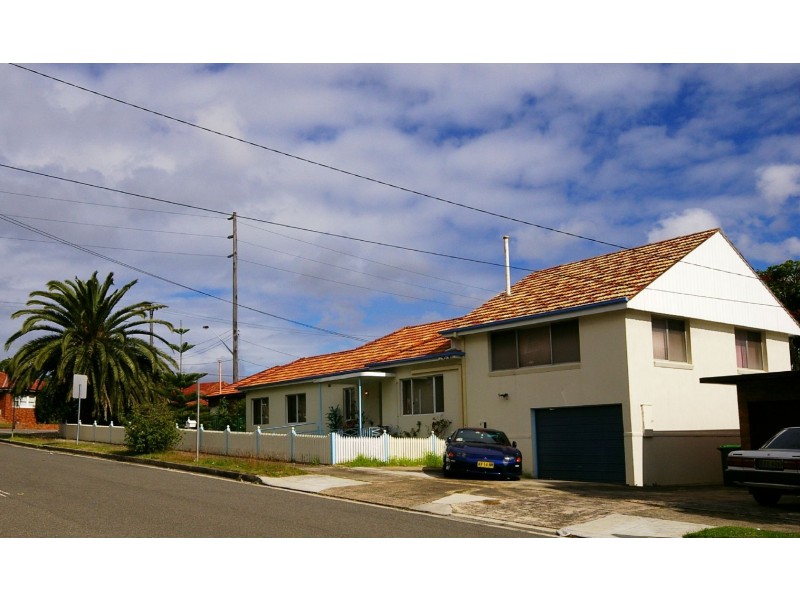 2 Kings Place, Beverly Hills NSW 2209