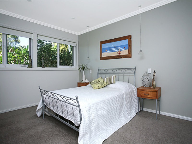 2 YARRABEE PLACE, Bilgola Plateau NSW 2107