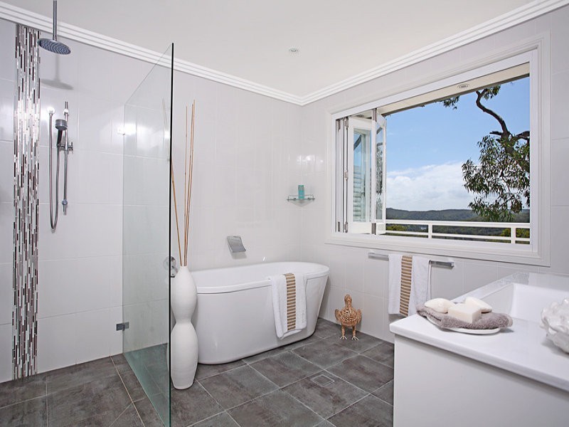 2 YARRABEE PLACE, Bilgola Plateau NSW 2107