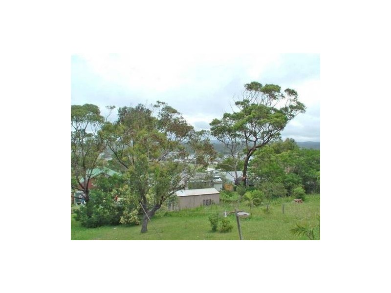 28 Braidwood Ave, Burrill Lake NSW 2539