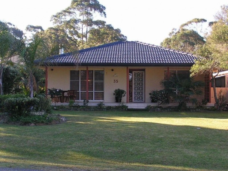 35 Lakeland Avenue, Berrara NSW 2540