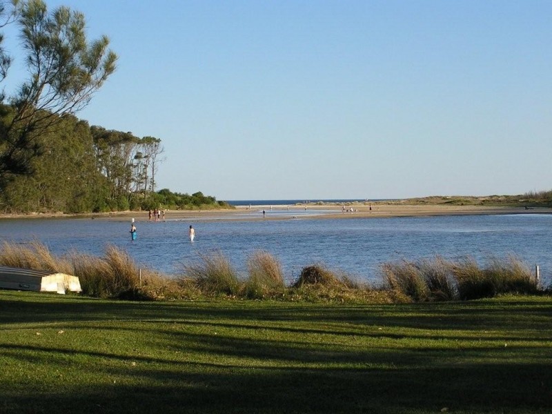 35 Lakeland Avenue, Berrara NSW 2540