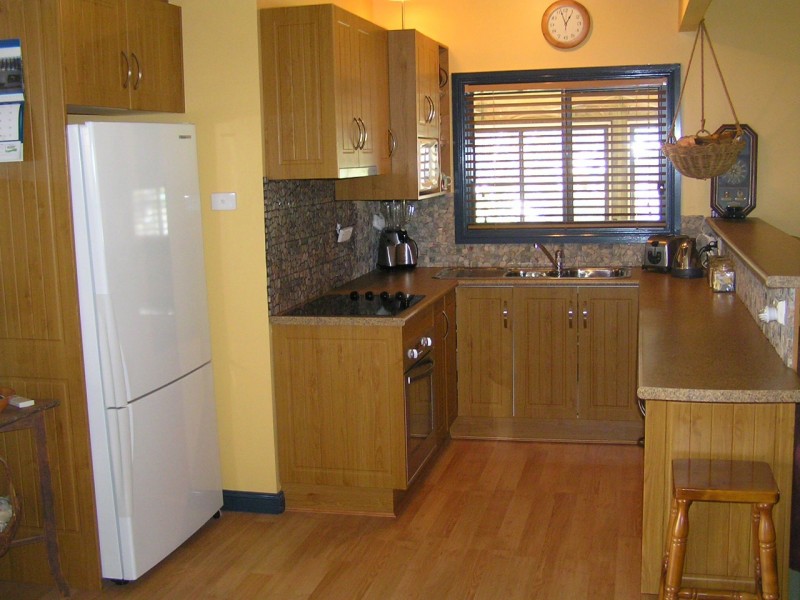 9 Merry Street, Kioloa NSW 2539