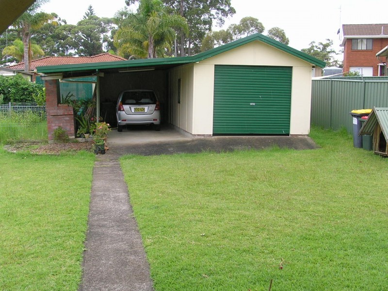 5 River Road, Sussex Inlet NSW 2540