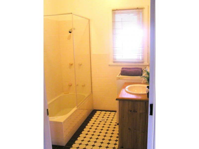 1115B Princes Highway, Conjola NSW 2539