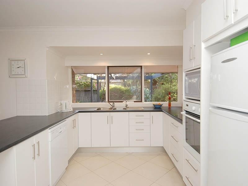 34 Beeston Way, West Lakes SA 5021